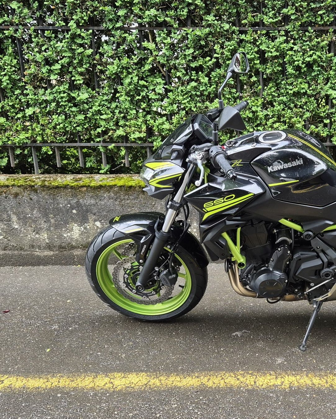 Strada: KAWASAKI Z 650 – Usato da Yverdon-les-Bains venduto da MotoMark 8