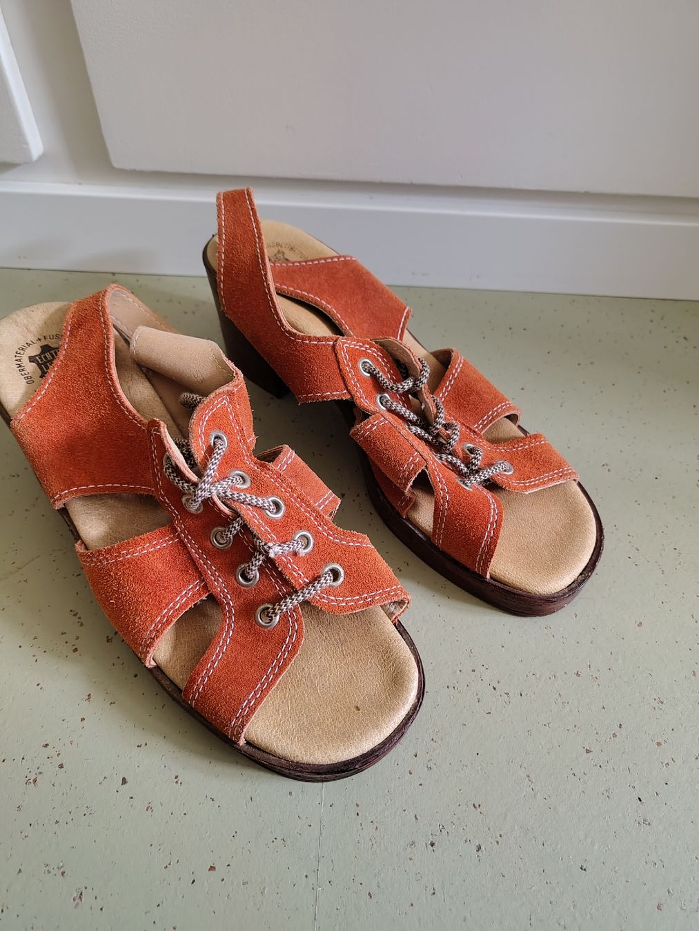 Scarpe da donna: Summer sandals – Usato da Biel/Bienne venduto da lhcr