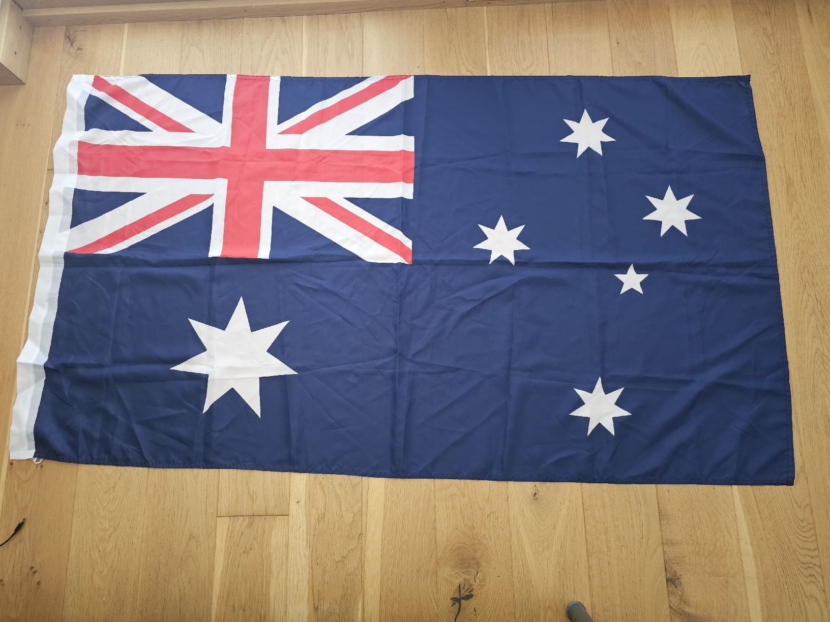 Bandiere: Australien Flagge und Schal – Nuovo (secondo la descrizione) da Au SG venduto da lar_bx9h 1