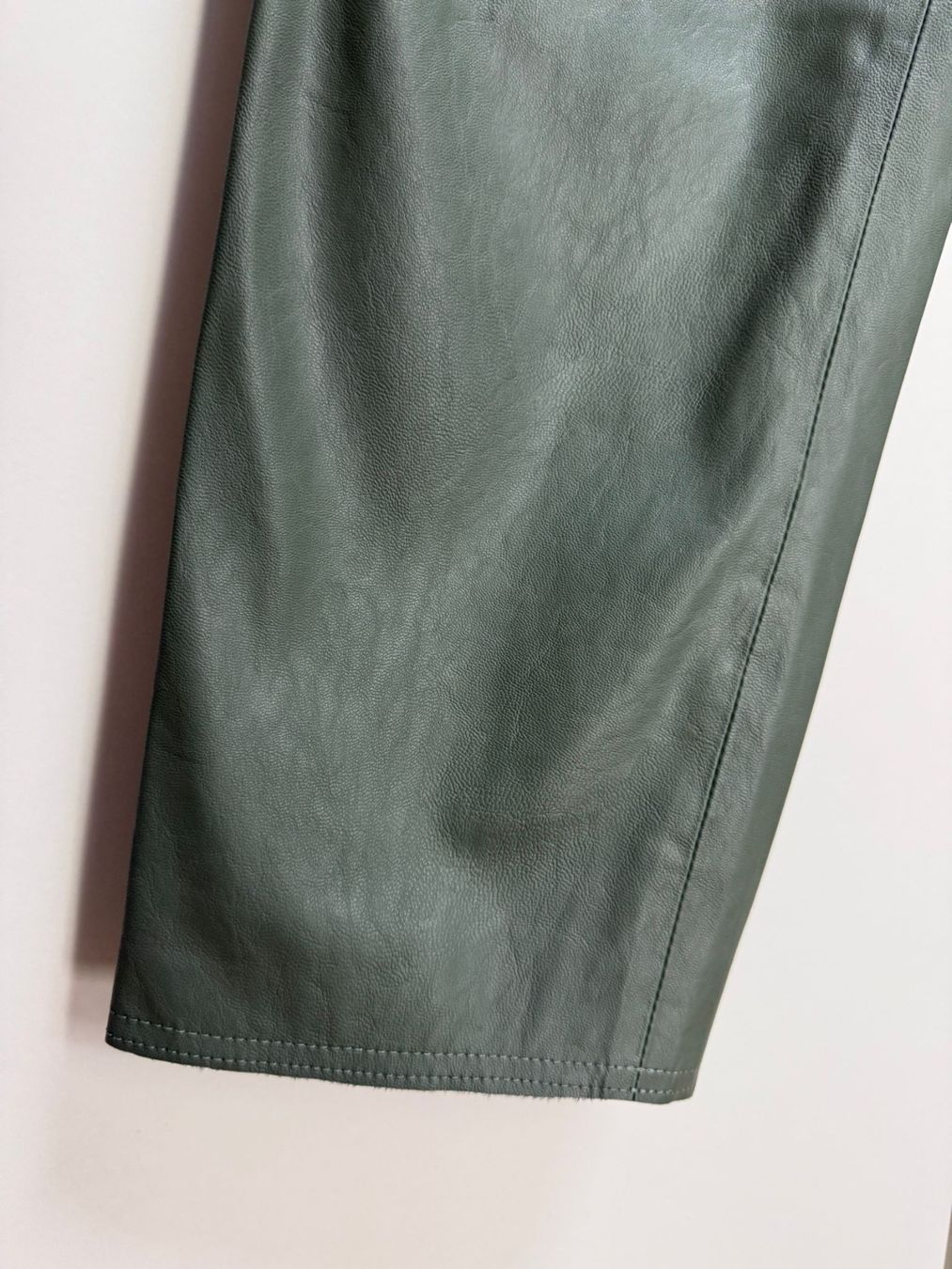 Rich & Royal Pantaloni: Rich & Royal Damenhose Gr. S – Nuovo (secondo la descrizione) da Frauenfeld venduto da LIL_NA 3