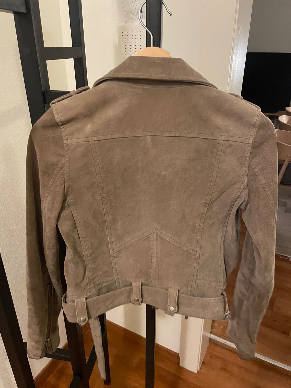 Jacken: [BLANKNYC] 100% Suede Biker Leather Jacket, XS – Gebraucht aus Zürich von Mariva1 1