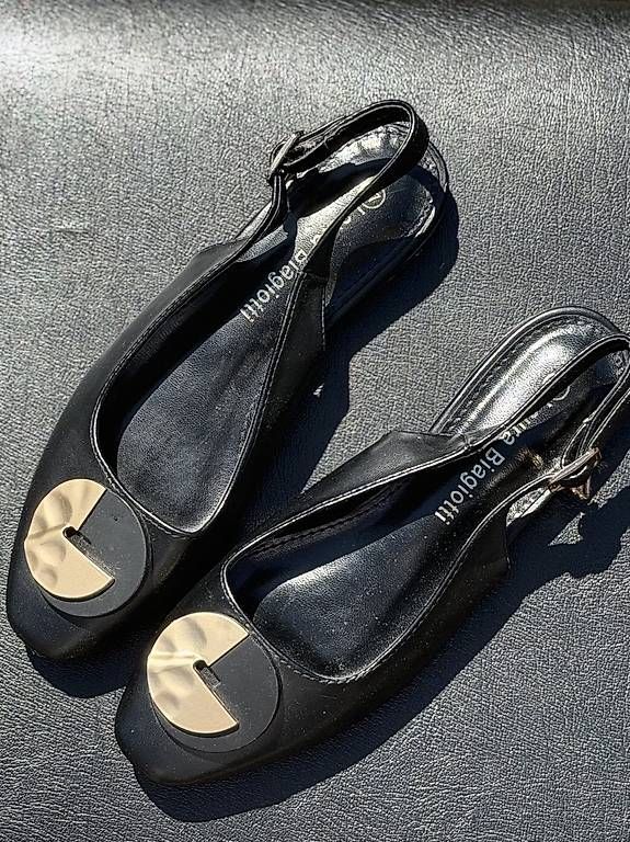 Scarpe per ragazze: süsse Sandalen – Usato da Münchenstein venduto da lili-be