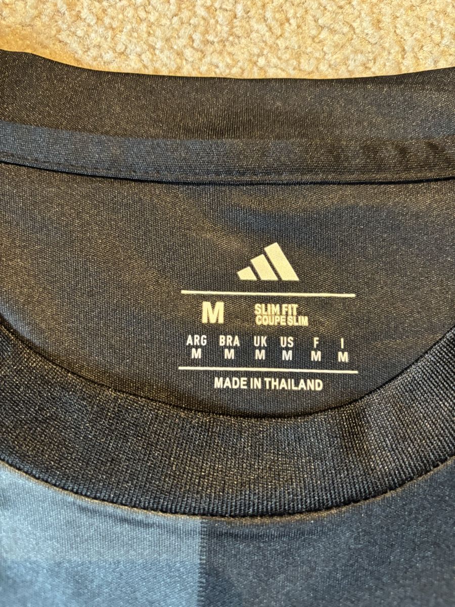 Adidas Scarpe, pantaloni & magliette da ginnastica: Inter Miami Trikot Saison 24/25 – Usato da Davos Wolfgang venduto da Nitastiffi 1
