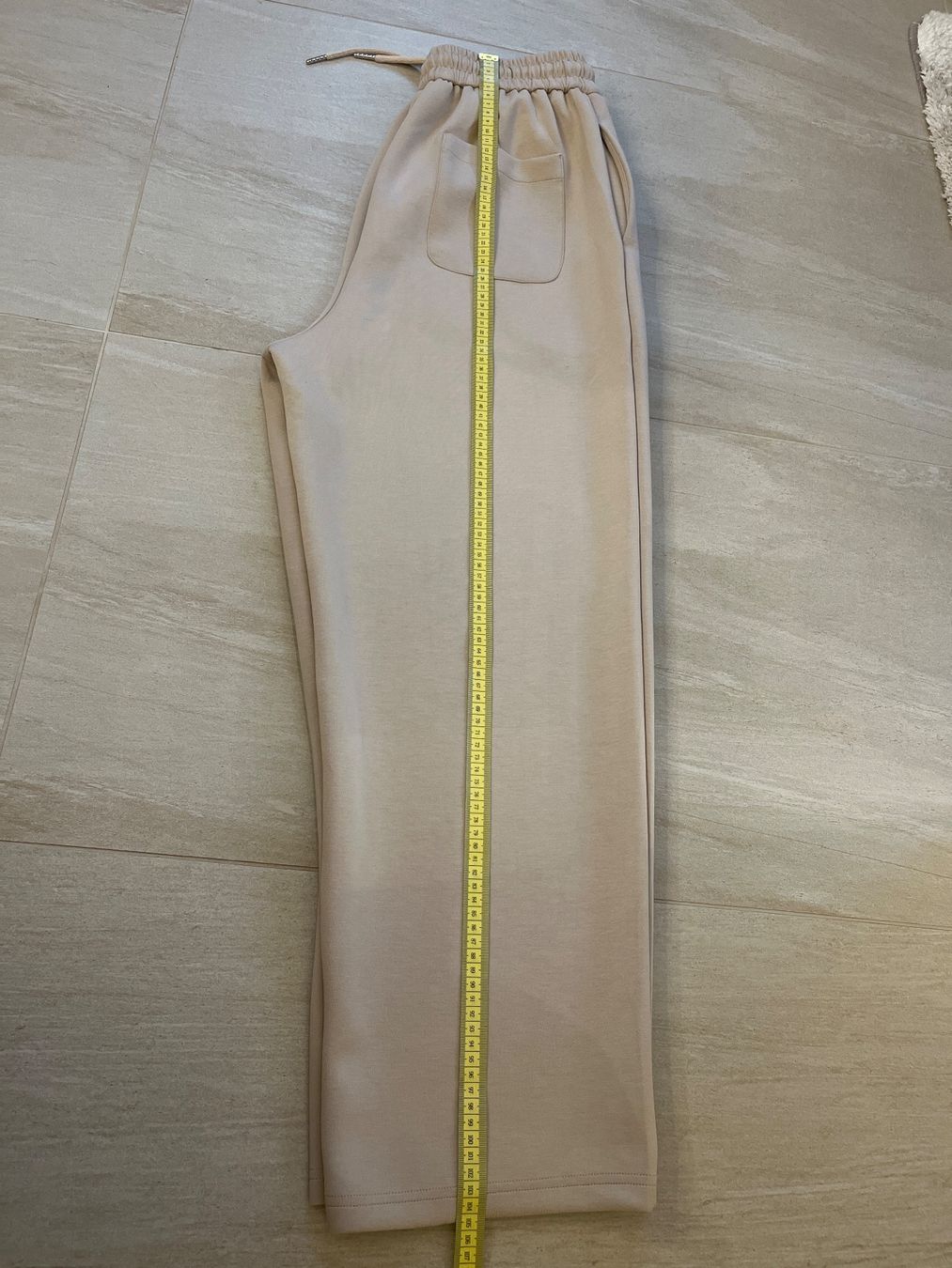 Hosen: Pantalon d’intérieur beige – Neu (gemäss Beschreibung) aus St-Sulpice VD von Twin5 5