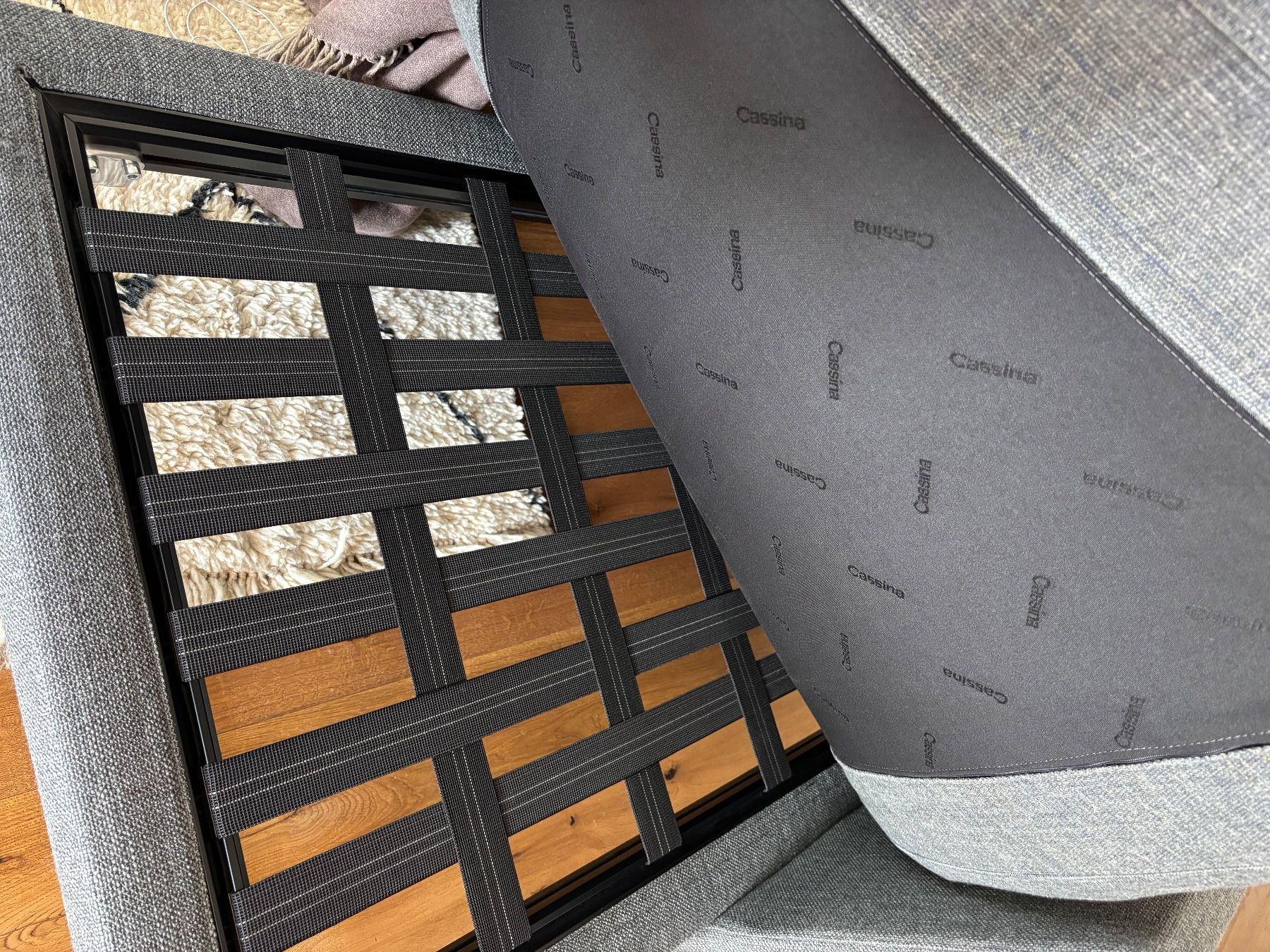 Cassina Divani: Cassina Designer-Sofa - Anthrazit, sehr gepflegt – Nuovo (secondo la descrizione) da Aarau venduto da banzinho 8