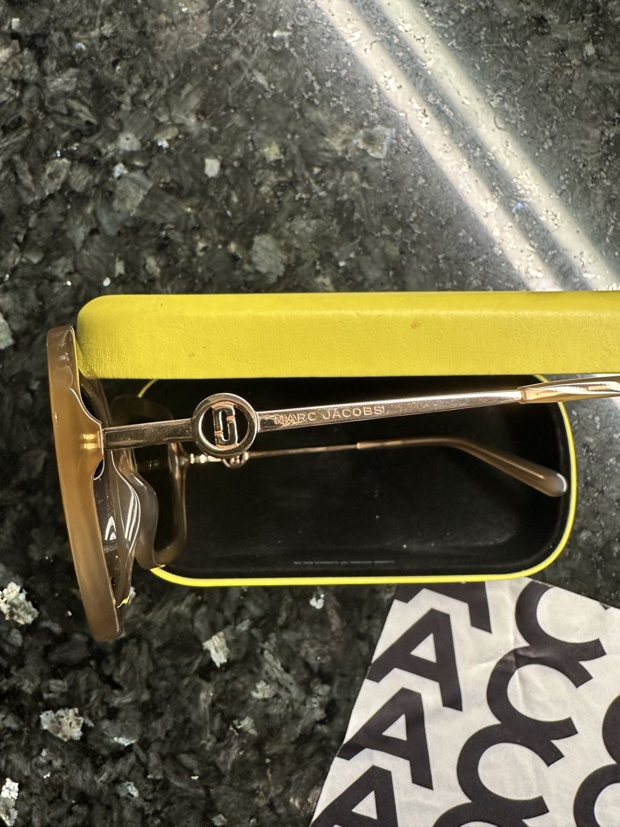 Marc Jacobs Brillen & Gläser: Marc Jacobs Sonnenbrille! – Gebraucht aus Münchenbuchsee von Lenga 4