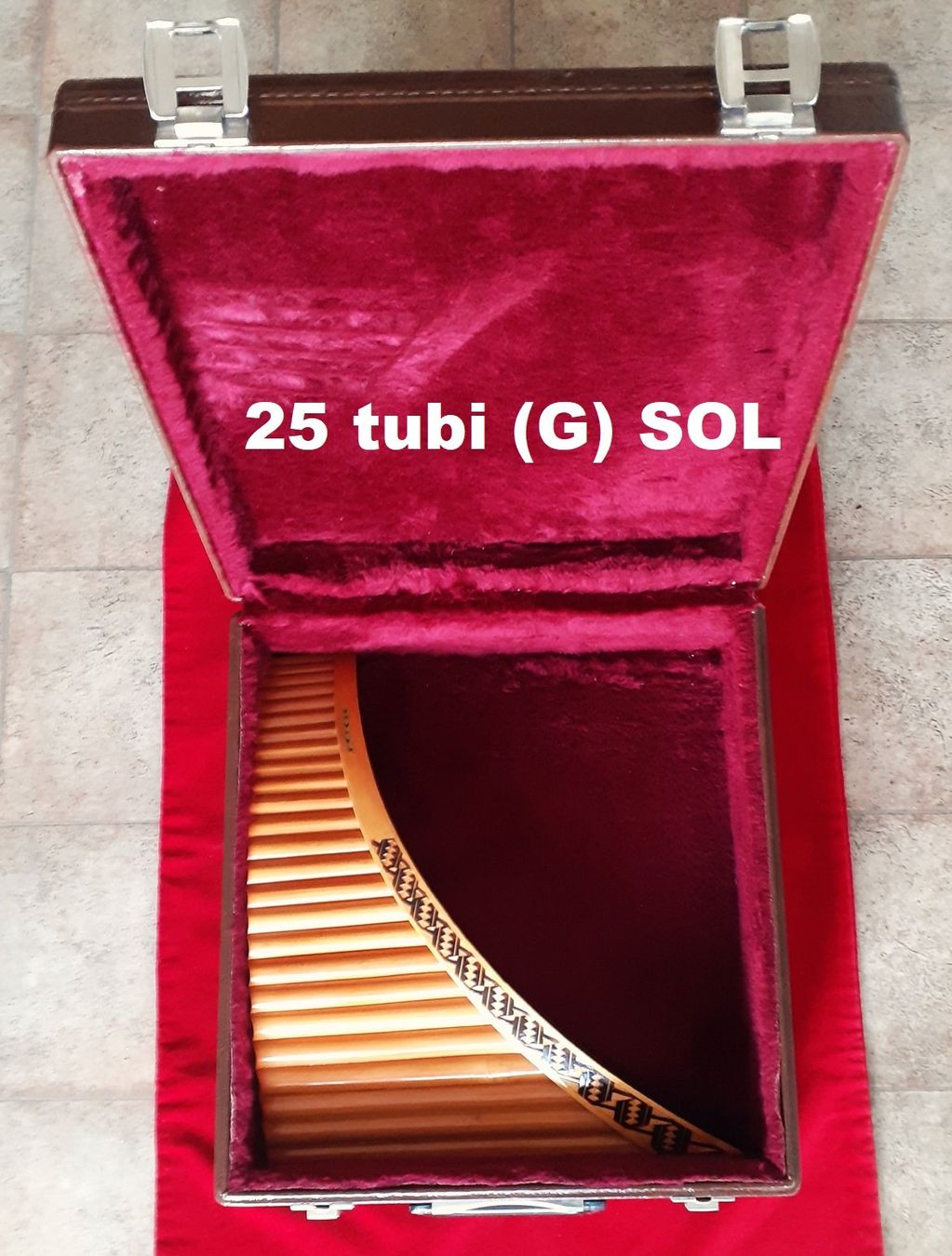 Strumenti musicali: BELLISSIMO Panflöte 25 tubi SOL(G)come PREDA? – Usato da Locarno venduto da Antonio41