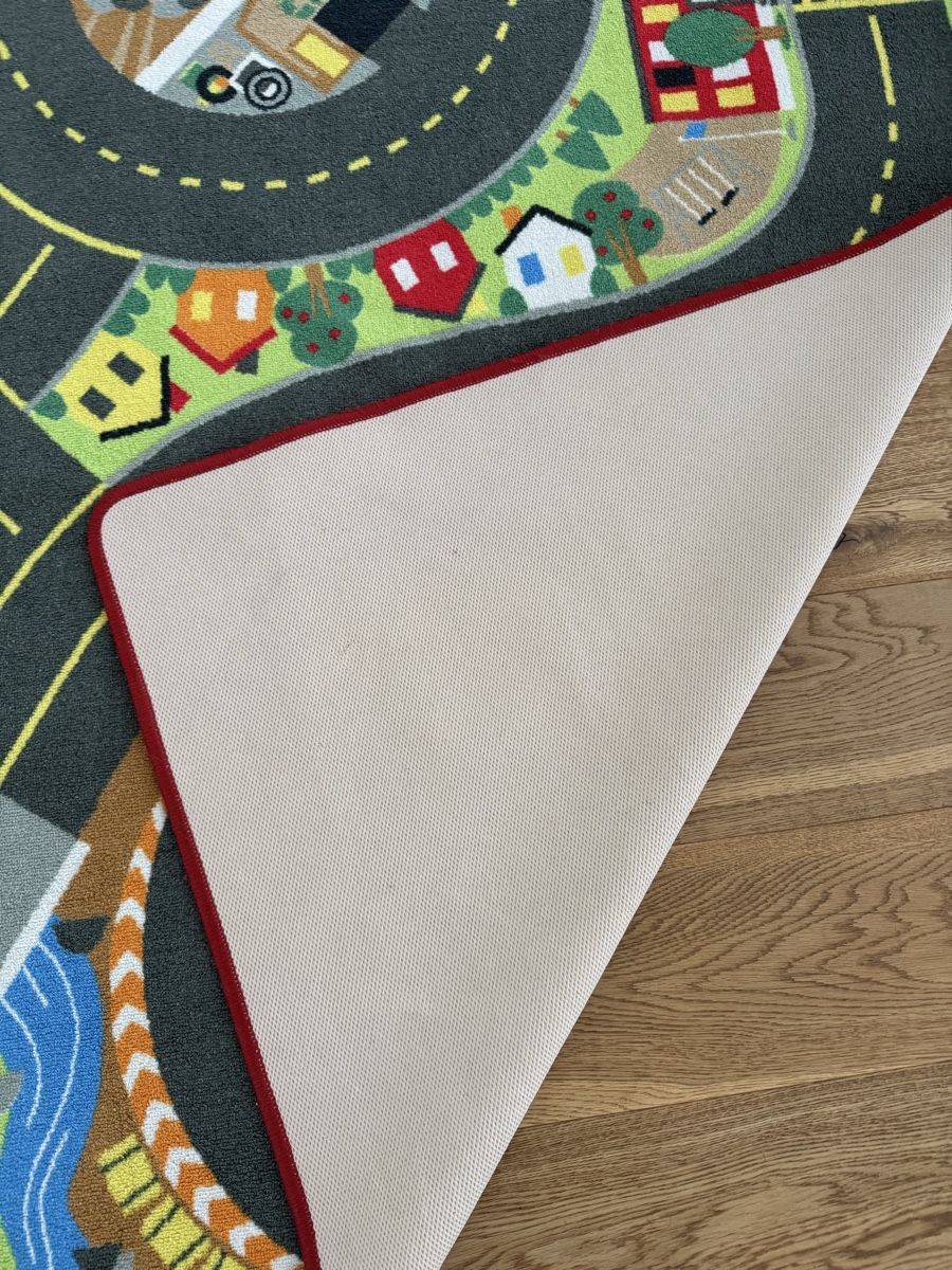Tappeti: Spielteppich – Usato da Stansstad venduto da dug_8drx 1