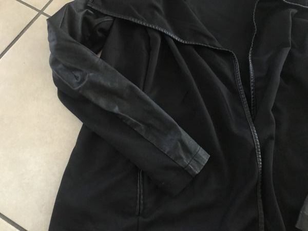 Giacche: Damen Jacke 38 schwarz – Usato da Bergdietikon venduto da antovale 1