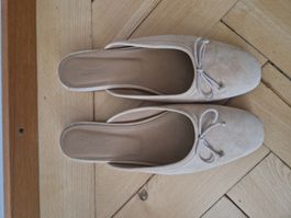 Flattered mule Malva, Ballerina