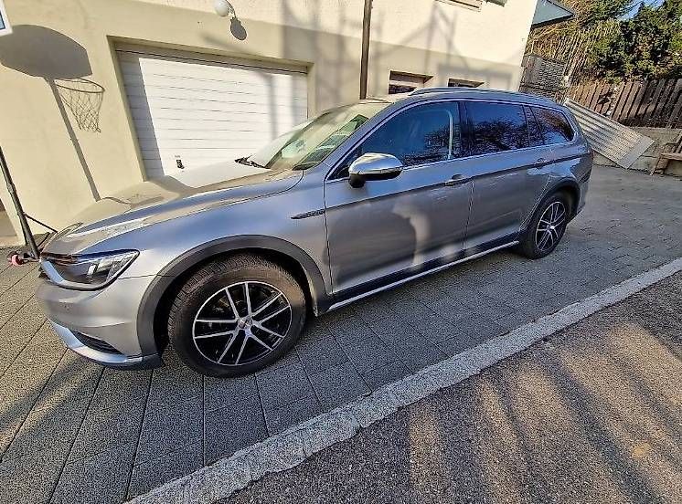 Automobili: VW Passat Alltrack 2017 4x4 – Usato da Sachseln venduto da sewa20