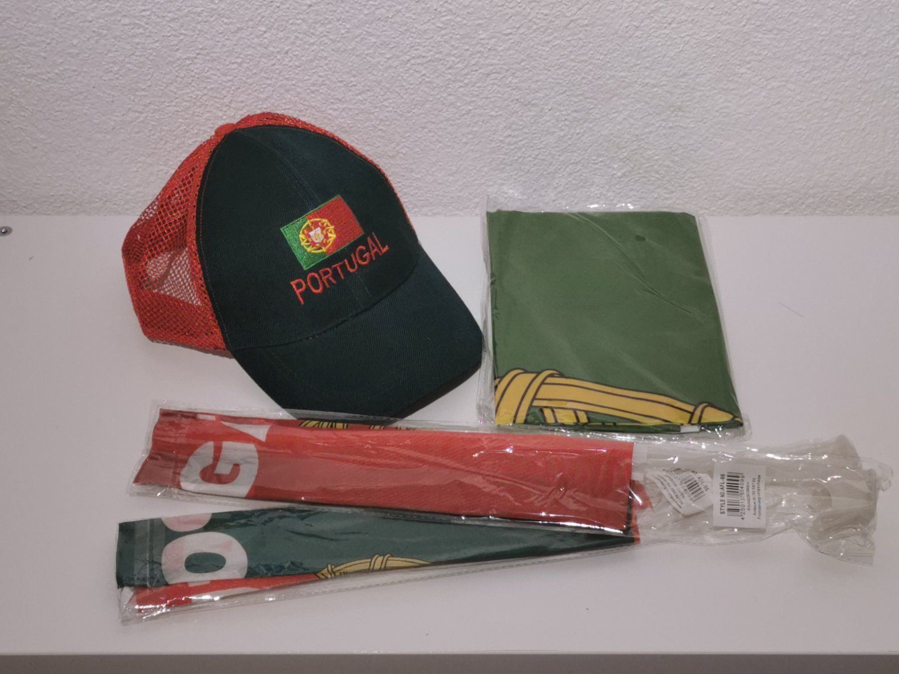Bandiere: Fanpaket Portugal – Nuovo e nell'imballaggio originale da Seewen SZ venduto da pakosshop 3