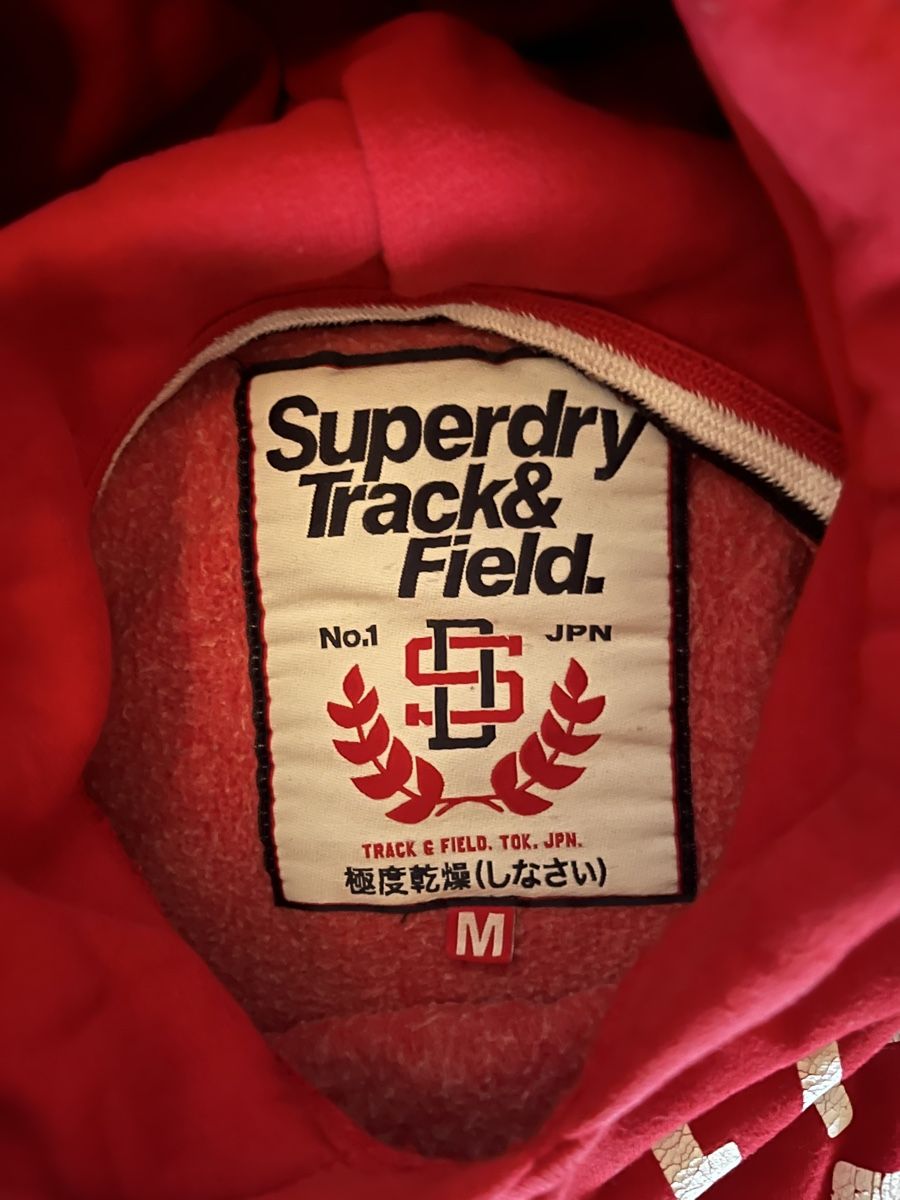 Superdry Pullover & Sweatshirts: Cooler Superdry Hoody, Gr. M – Gebraucht aus Zürich von MariaSusanne 1