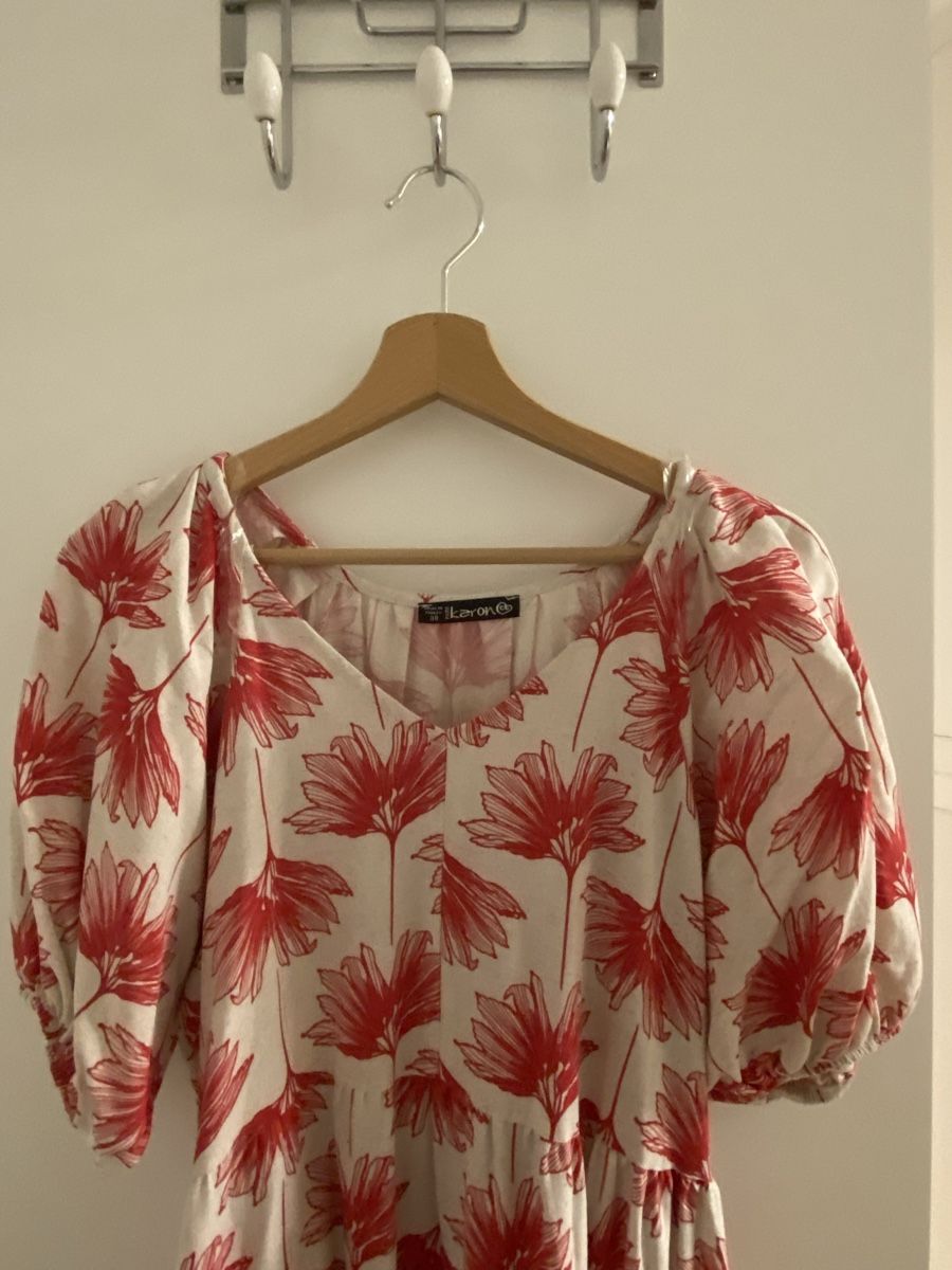 Vestiti: Sommerliches Kleid mit Blumenmuster, Grösse 38 – Nuovo (secondo la descrizione) da Holderbank SO venduto da amiragerber 3