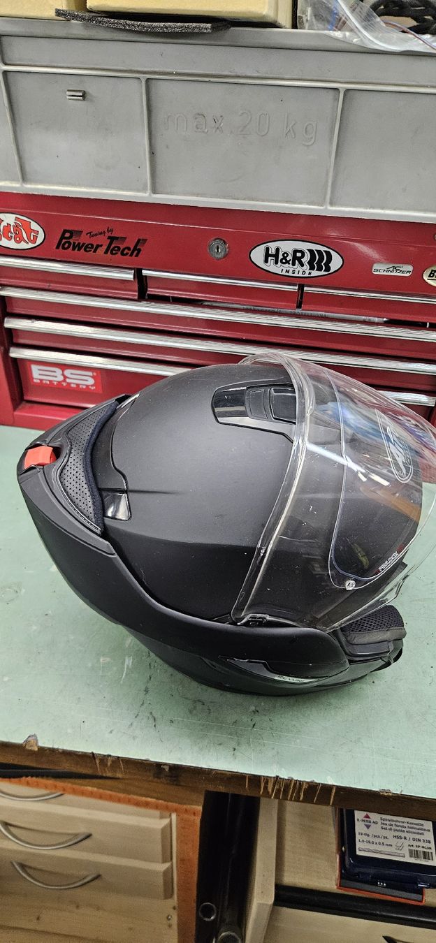 Airoh Caschi & visiere: Motorradhelm Airoh Grösse XXL – Usato da Buochs venduto da buochser6 1