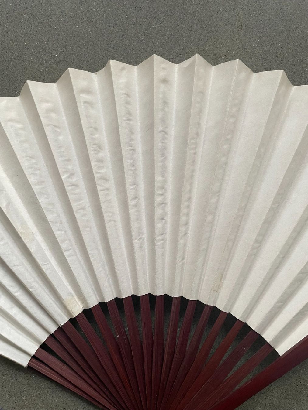Tutte le decorazioni: Dekorative chinesische Fächer – Usato da Zofingen venduto da angito 4