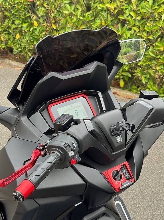 Scooter: Honda Forza 350 – Usato da Bavois venduto da thi_6jt2 1
