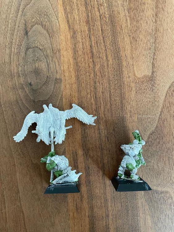WARHAMMER FANTASY ORCS GW SHAMAN ORC ON CONFRONTATION BRONTOPS plastic