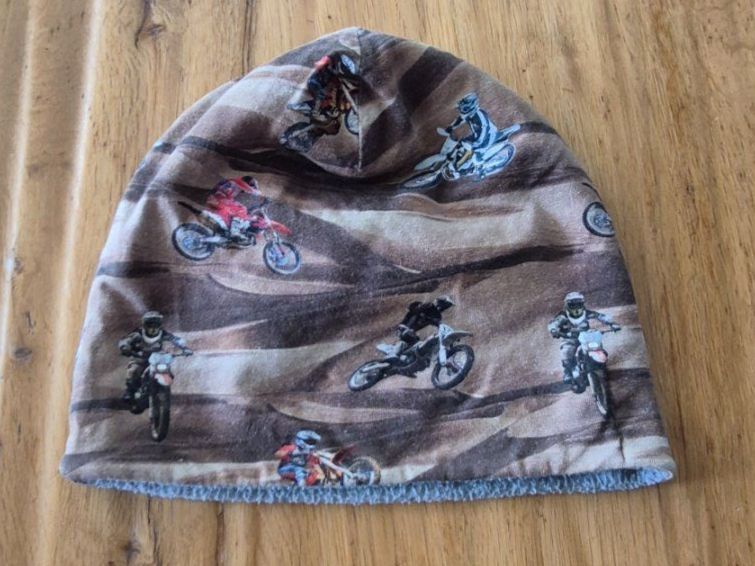 Lotti & Set di vestiti: 2er SET, KINDER Mützen – Usato da Nottwil venduto da echtMOMO 2