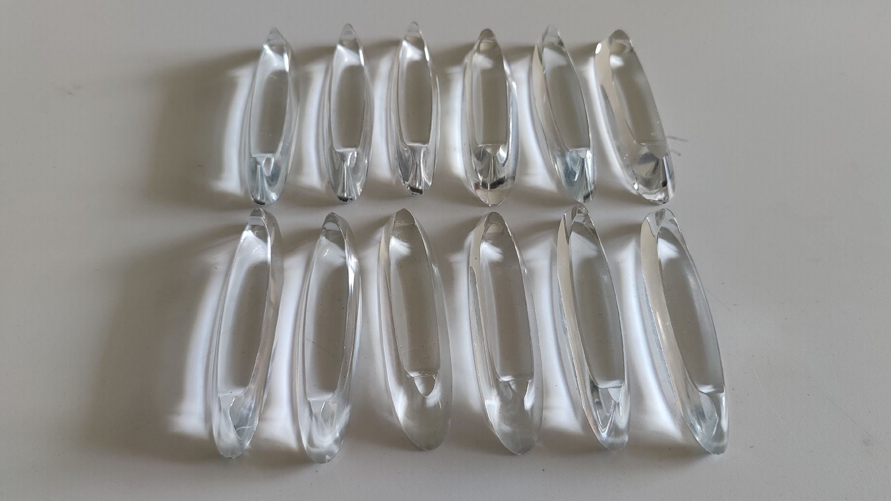 Set di posate: Messerbank aus Glas 12 Stk. (LP1) – Usato da Neuenhof venduto da tap_mxt6