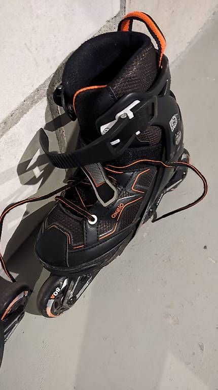 Decathlon Pattini in linea & Pattini a rotelle: Rollers inline taille 32-35 – Usato da Vinelz venduto da rav_h9zs 2