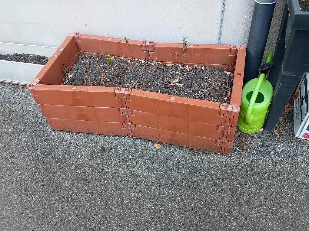 Vasi per fiori: Hochbeet Eternitkisten Pflanztöpfe – Usato da Basel venduto da super02 1
