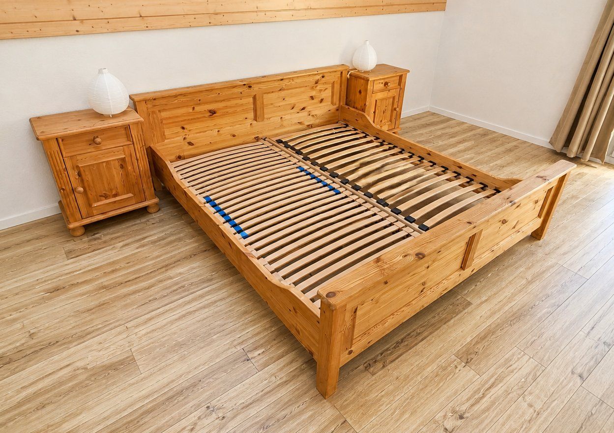 Betten: Doppelbett Kiefer – Gebraucht aus Hägglingen von Kanarienvogel 4