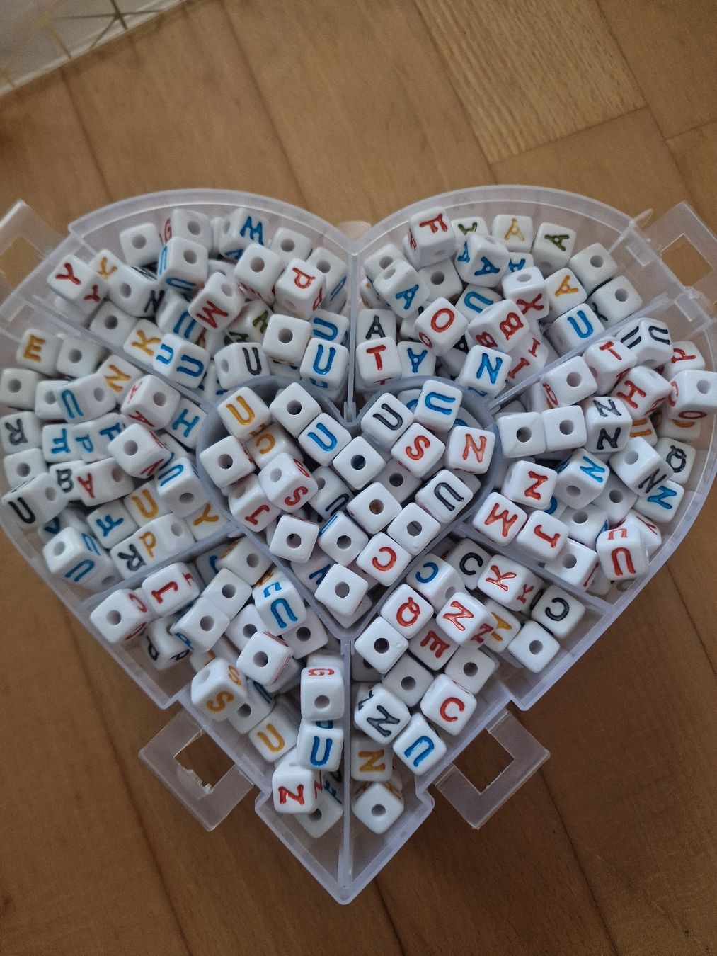 Perle (finte): Acryl Buchstabenwürfel – Nuovo (secondo la descrizione) da Beringen venduto da Ele_Ely23