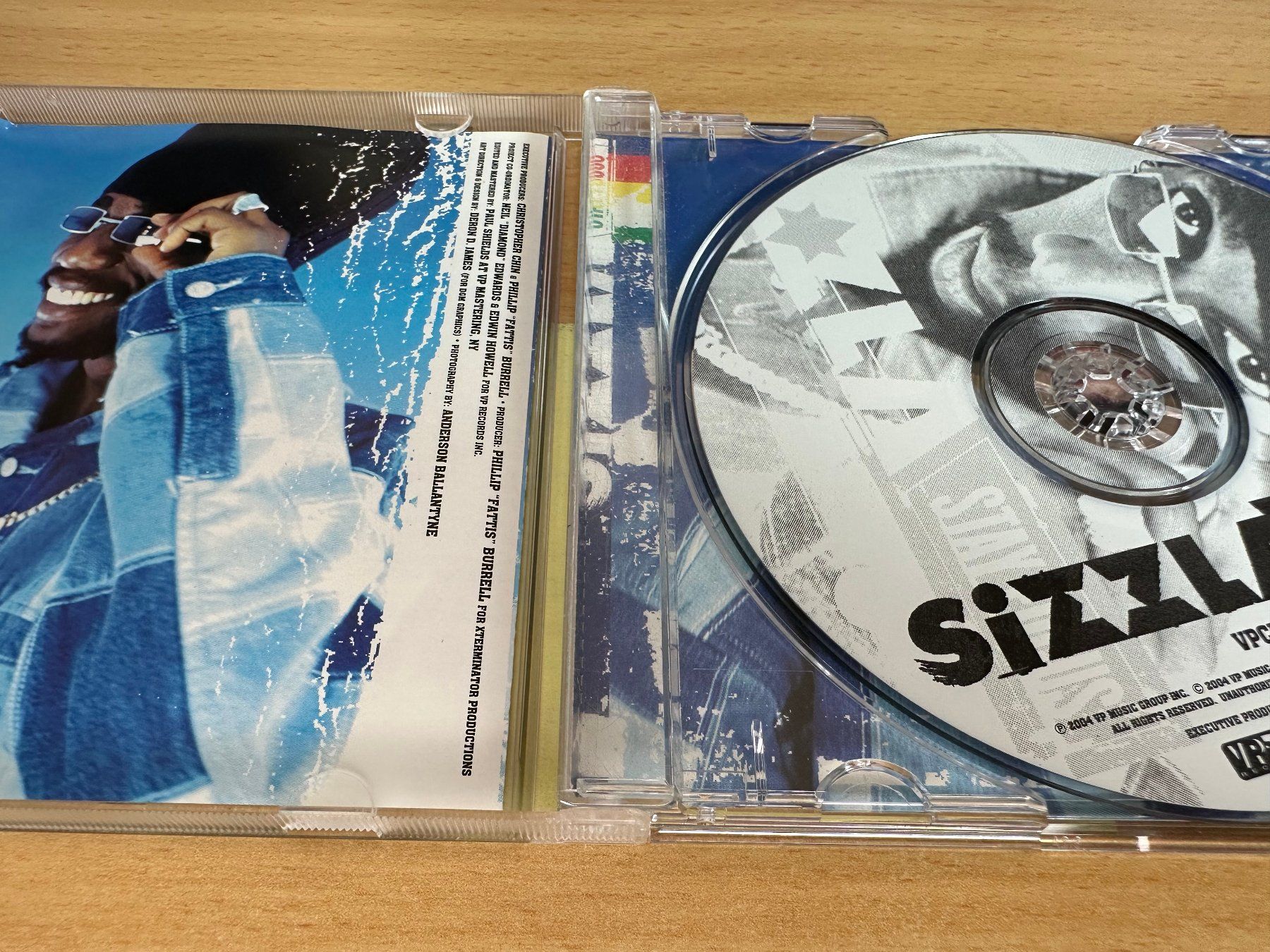 CD: Sizzla – Stay Focus – Usato da Rikon im Tösstal venduto da Alpenmutz 2