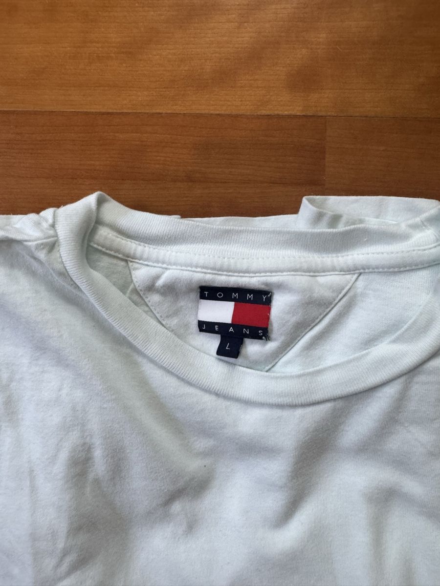 Tommy Hilfiger T-shirts: Tommy Jeans T-shirt Bundle – D'occasion à Wettswil par alstel24 2