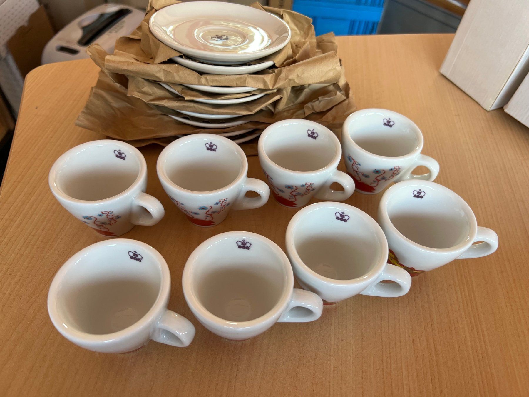 Set di piatti: IPA: Original Espresso Cup Collection Lichtenstein, 8 Einh. – Nuovo e nell'imballaggio originale da Dietikon venduto da Wildtransporte 1