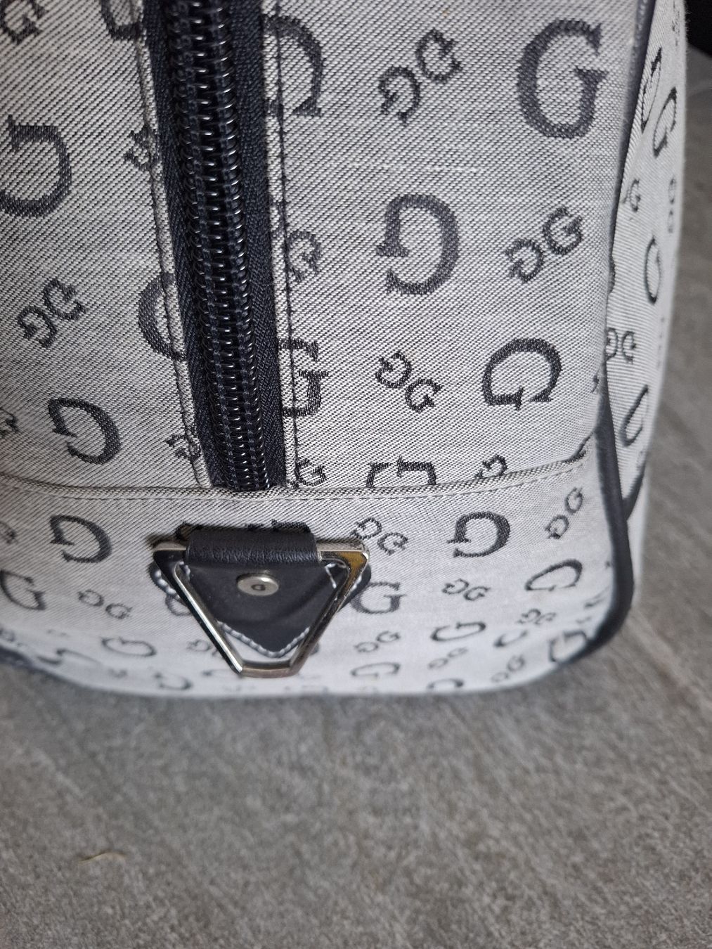 Borse: Reisetasche Guess, grau – Usato da Hurden venduto da Quadrille76 4