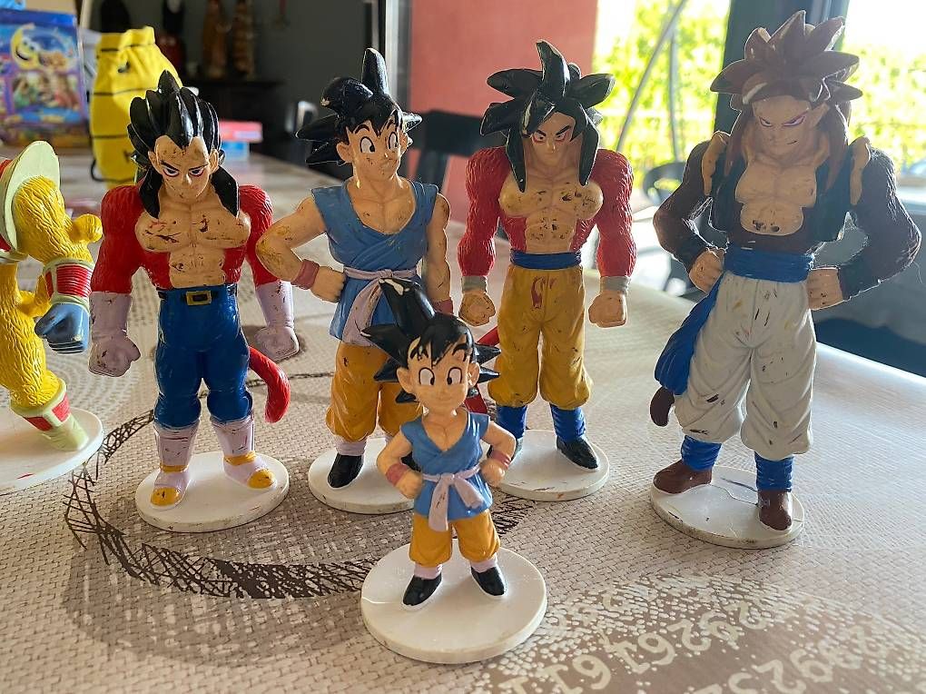 Giocattoli: 9 personaggi Dragon Ball – Usato da Castel San Pietro venduto da sab_lj2d 1
