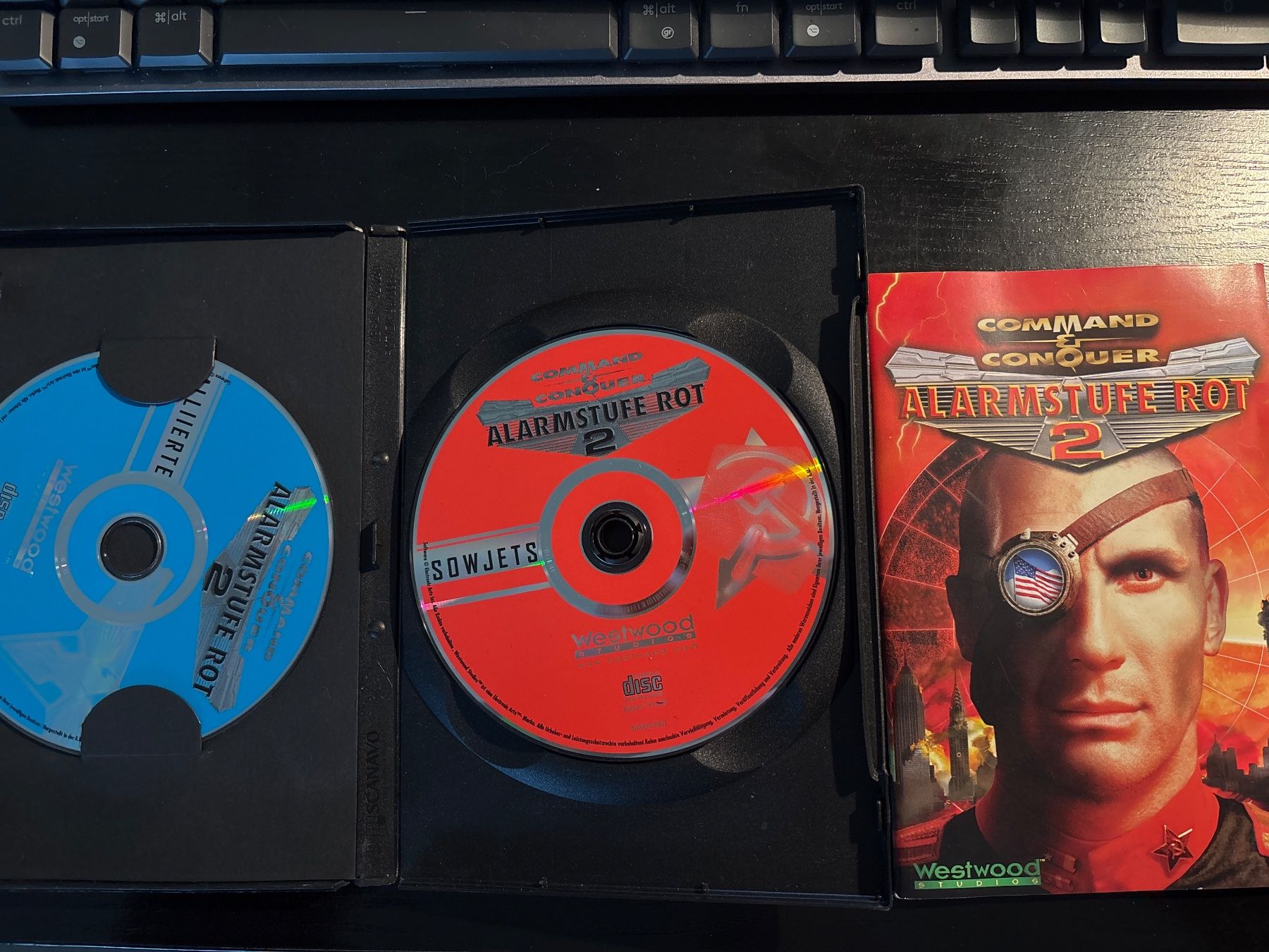 Giochi: Command & Conquer: Alarmstufe Rot 2 - Top Zustand! – Usato da Villaz-St-Pierre venduto da mon_t2fn 1