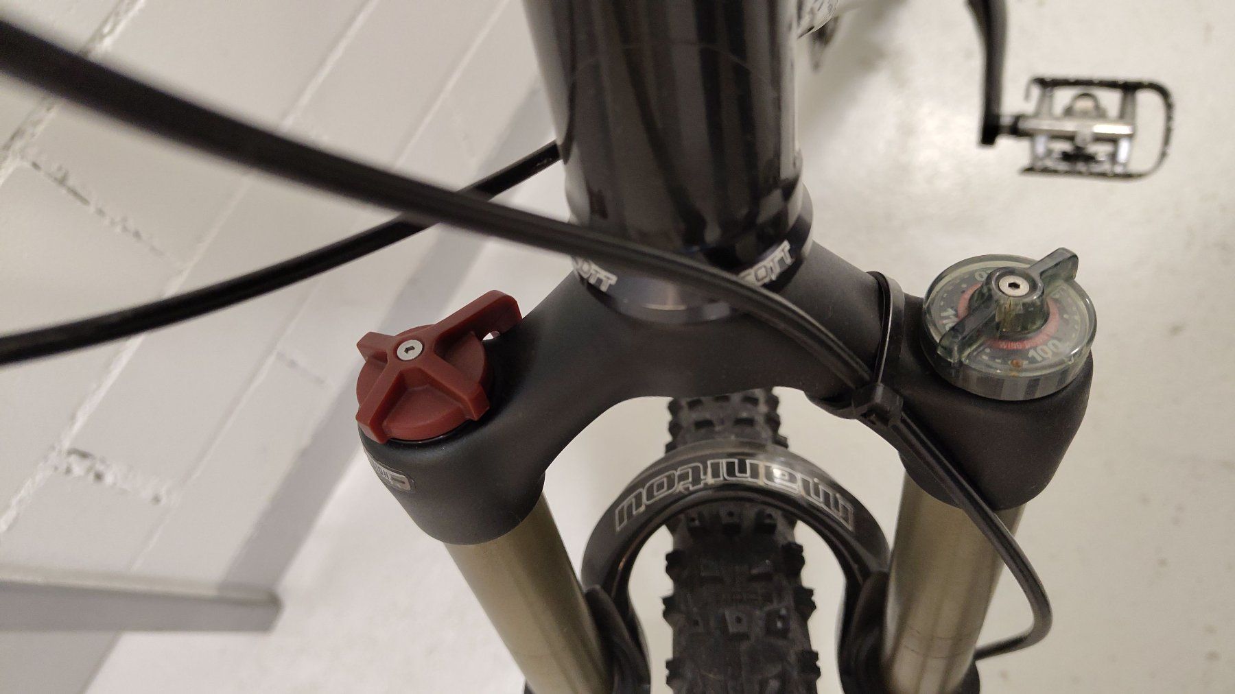 Scott Biciclette: Scott MC50 Genius, vollgefedert, gepflegt – Usato da Ballwil venduto da bom_ar 3