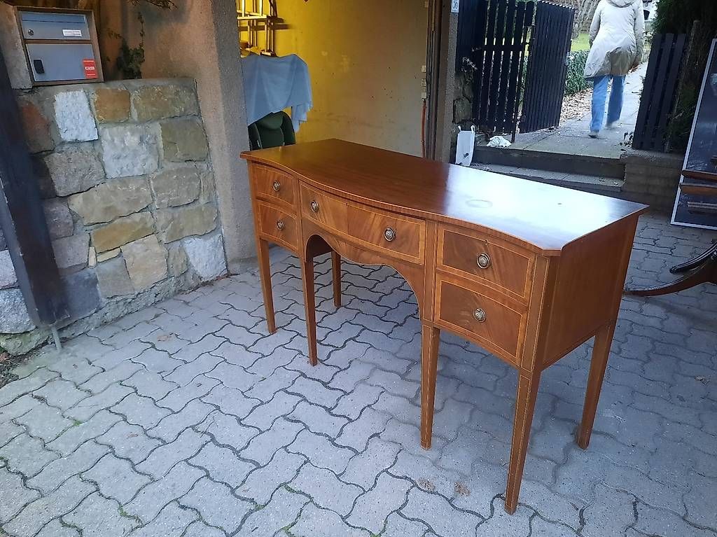 Cassettiere: Desserte Anglaise – Usato da Confignon venduto da morisbtz