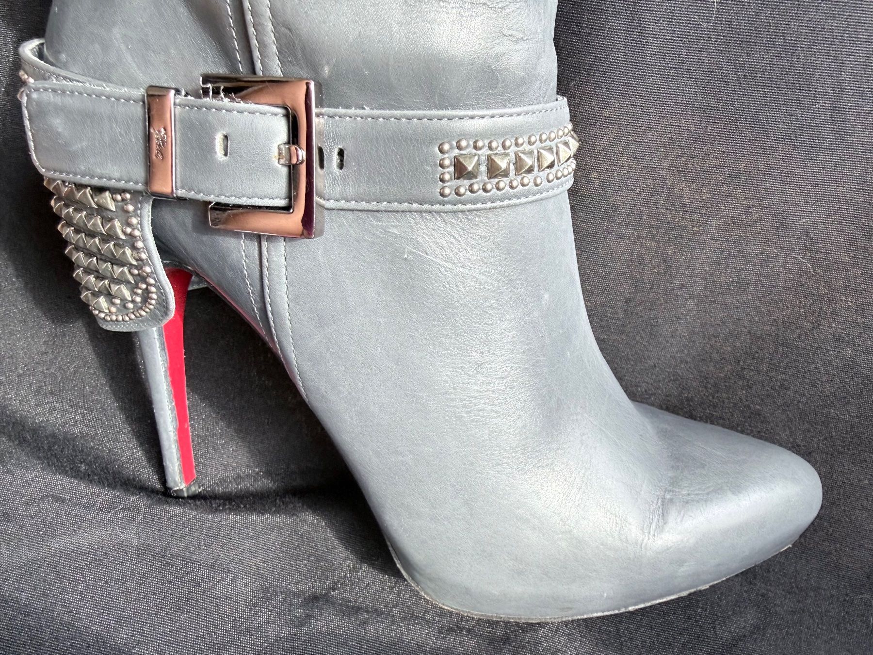 Scarpe da donna: Bottes Paciotti en cuir gris – Usato da Vernier venduto da ley_yqh9 3
