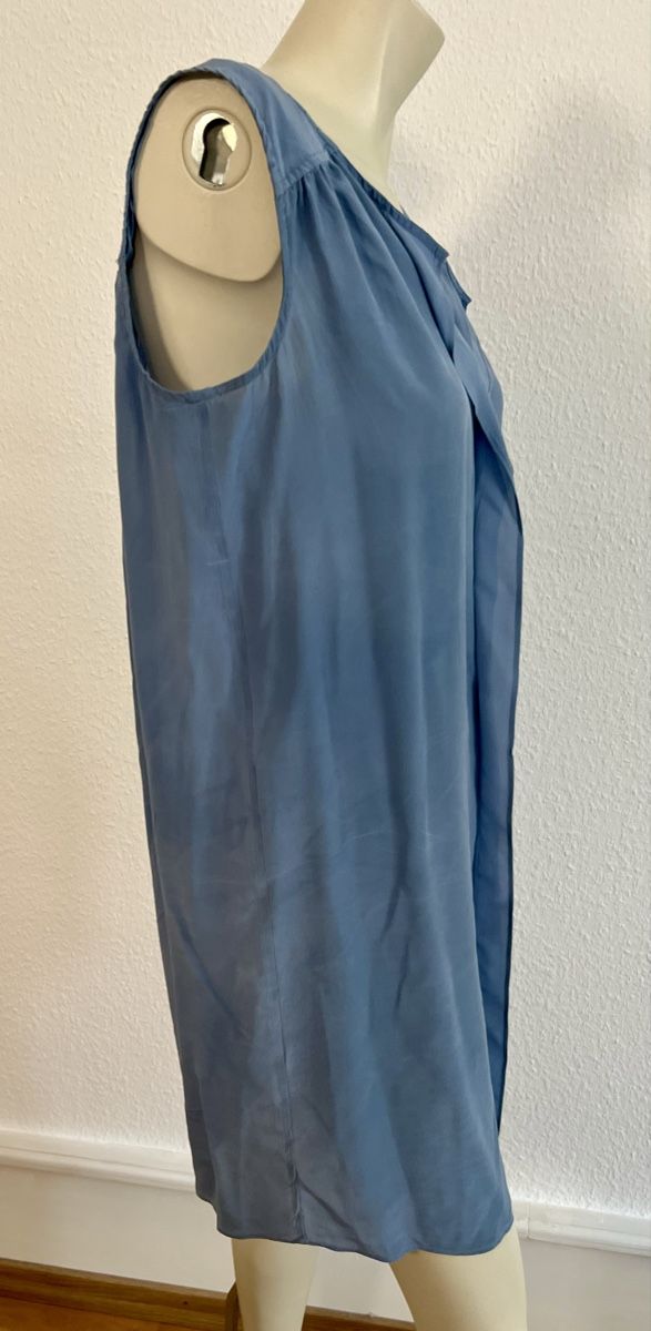 Closed Vestiti: CLOSED Damen blaues Kleid Grösse 36, Seide – Usato da Basel venduto da Bettybooo 4