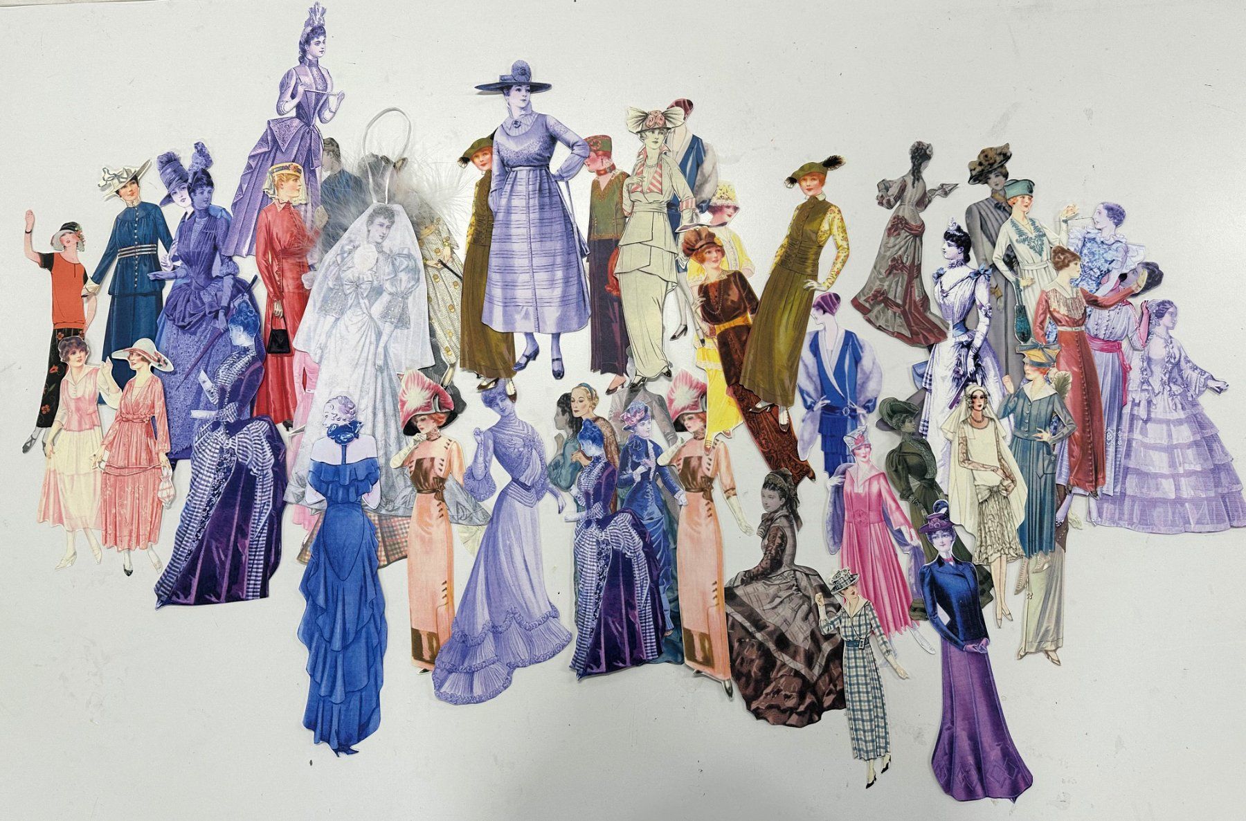 Tutte le decorazioni: Paperdolls, Papierpuppen – Nuovo (secondo la descrizione) da St. Gallen venduto da winona04 6