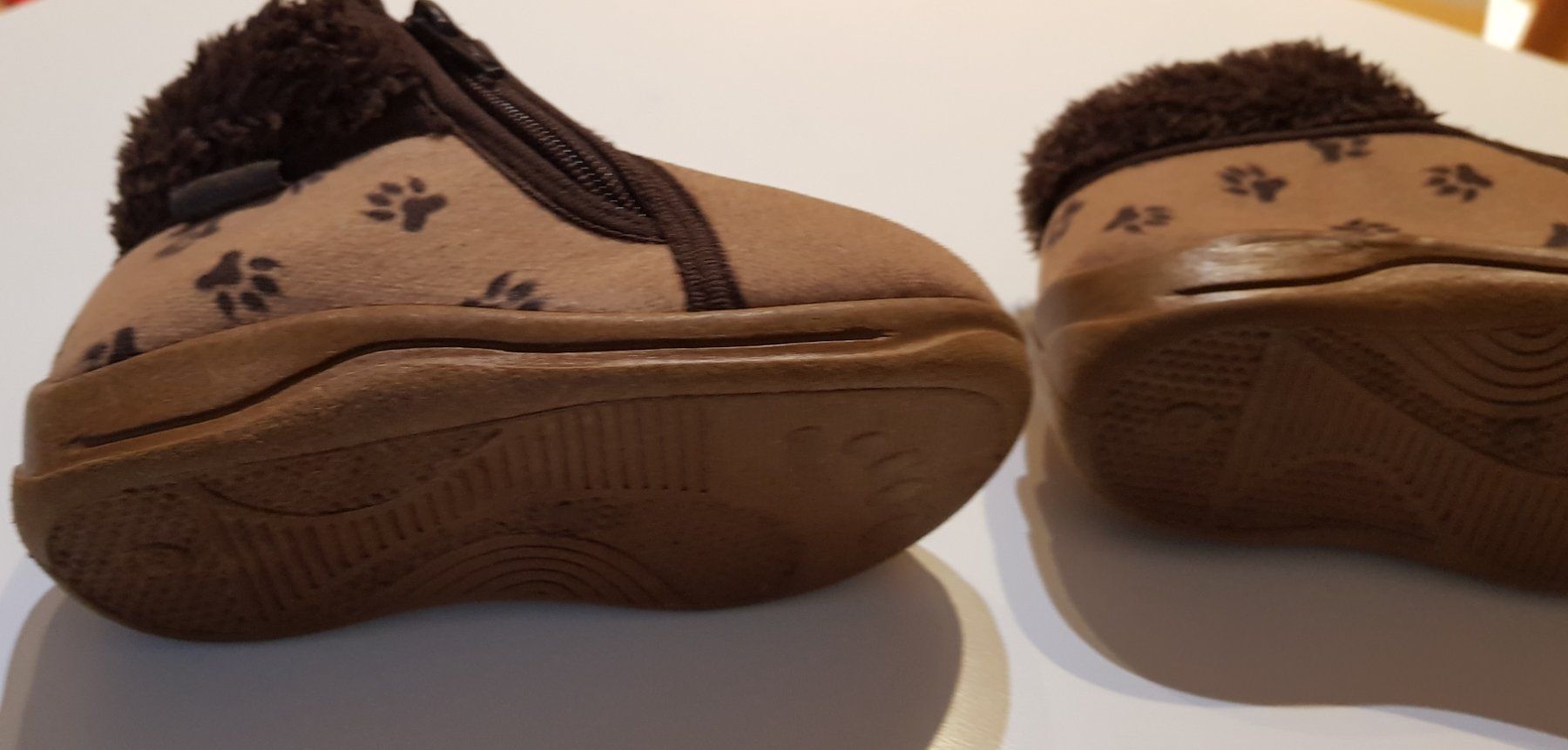 Schuhe für Jungen: Finken, Hausschuhe Grösse 23 – Gebraucht aus Zürich von sb_t28m 3