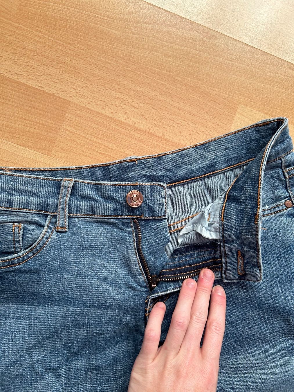 Jeans: Jeans Gr. 36 – Usato da Hallwil venduto da Zoeizy 4