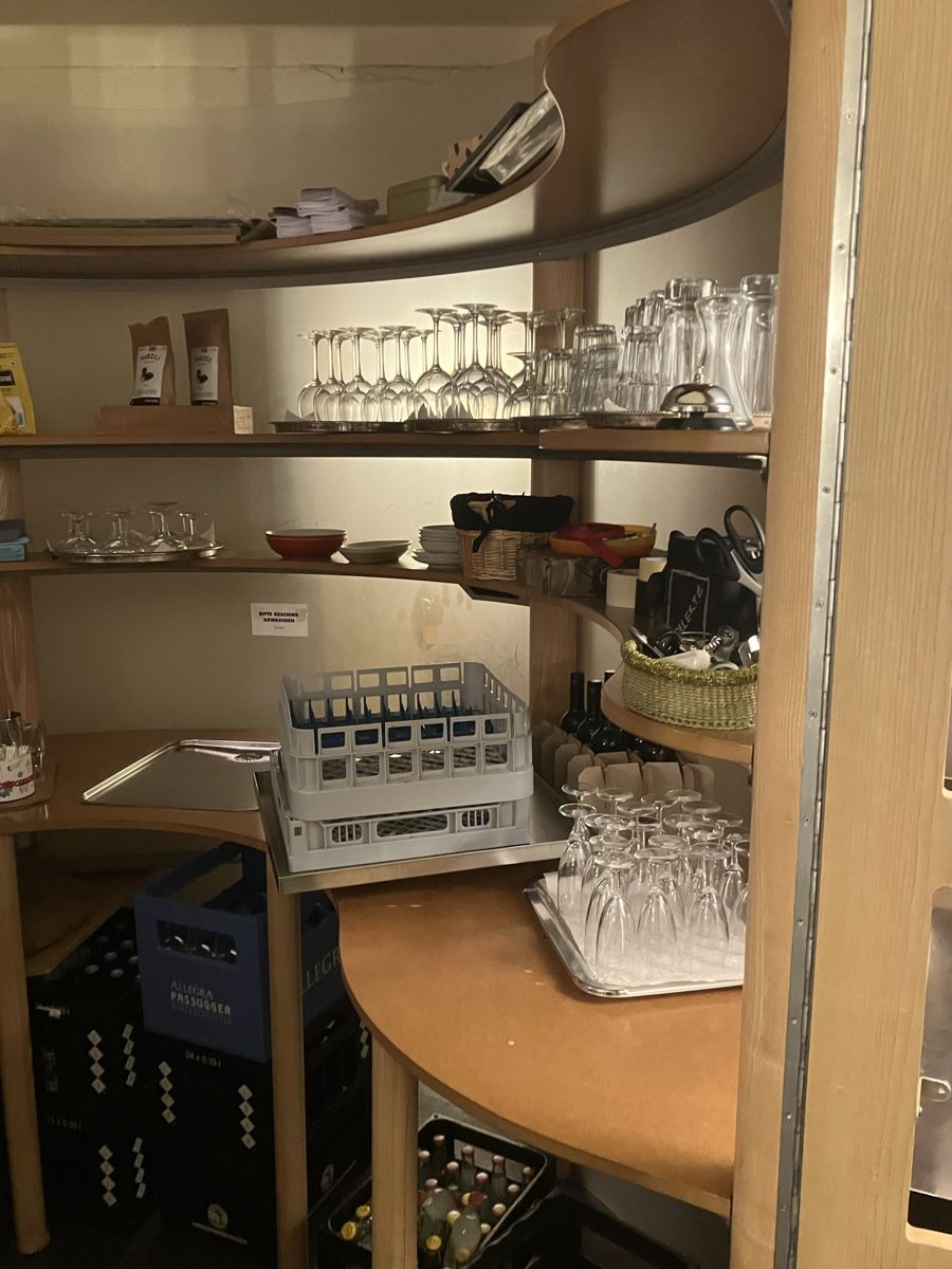 Allestimento di negozi e stand fieristici: Bar Möbel – Usato da Ostermundigen venduto da acc_kw65 2