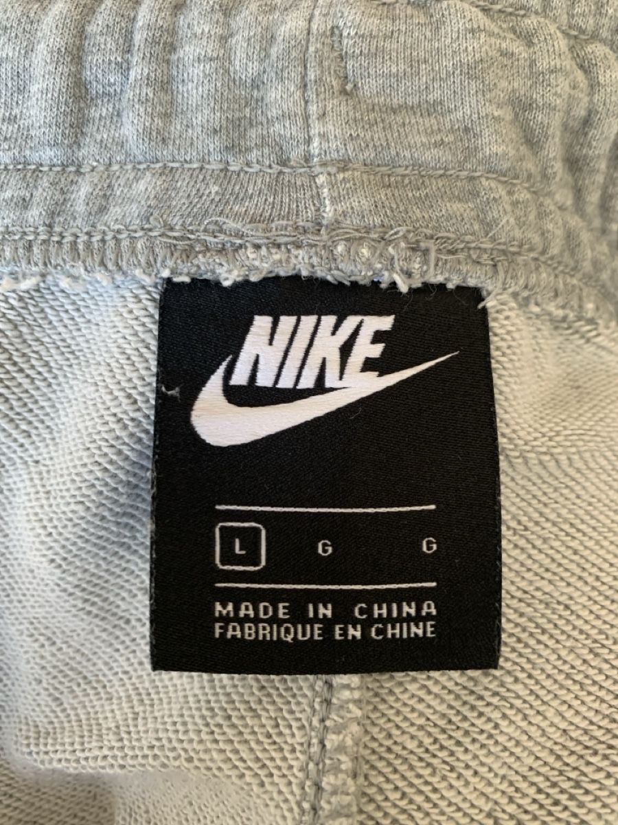 Nike Pantaloni: Nike Jogginghose Gr. L – Usato da Jona venduto da Siestaaa 2