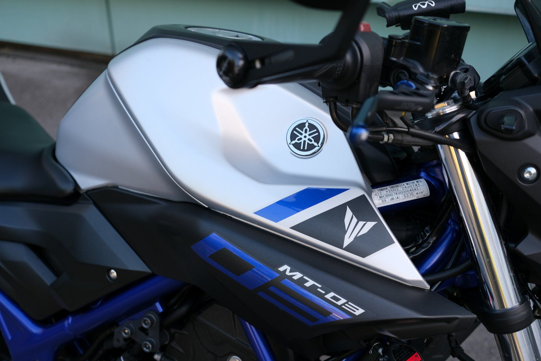 Yamaha Strada: FRISCH AB MFK: Yamaha MT-03 ABS mit Akrapovic – Usato da Bern venduto da a.n.tysn 6
