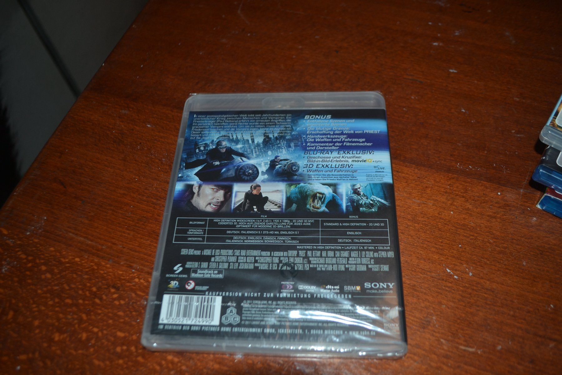 Tutti i DVDs: Priest Special Edition (3D, NEU) – Usato da Laupen ZH venduto da chefdom 1
