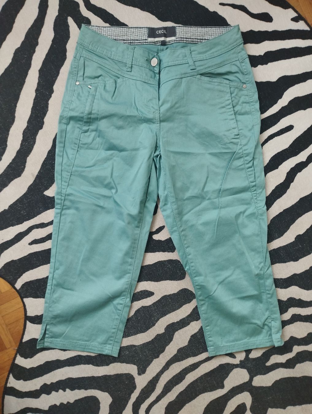 Pantaloni: Caprihose Gr:27 – Usato da Therwil venduto da Familie-family