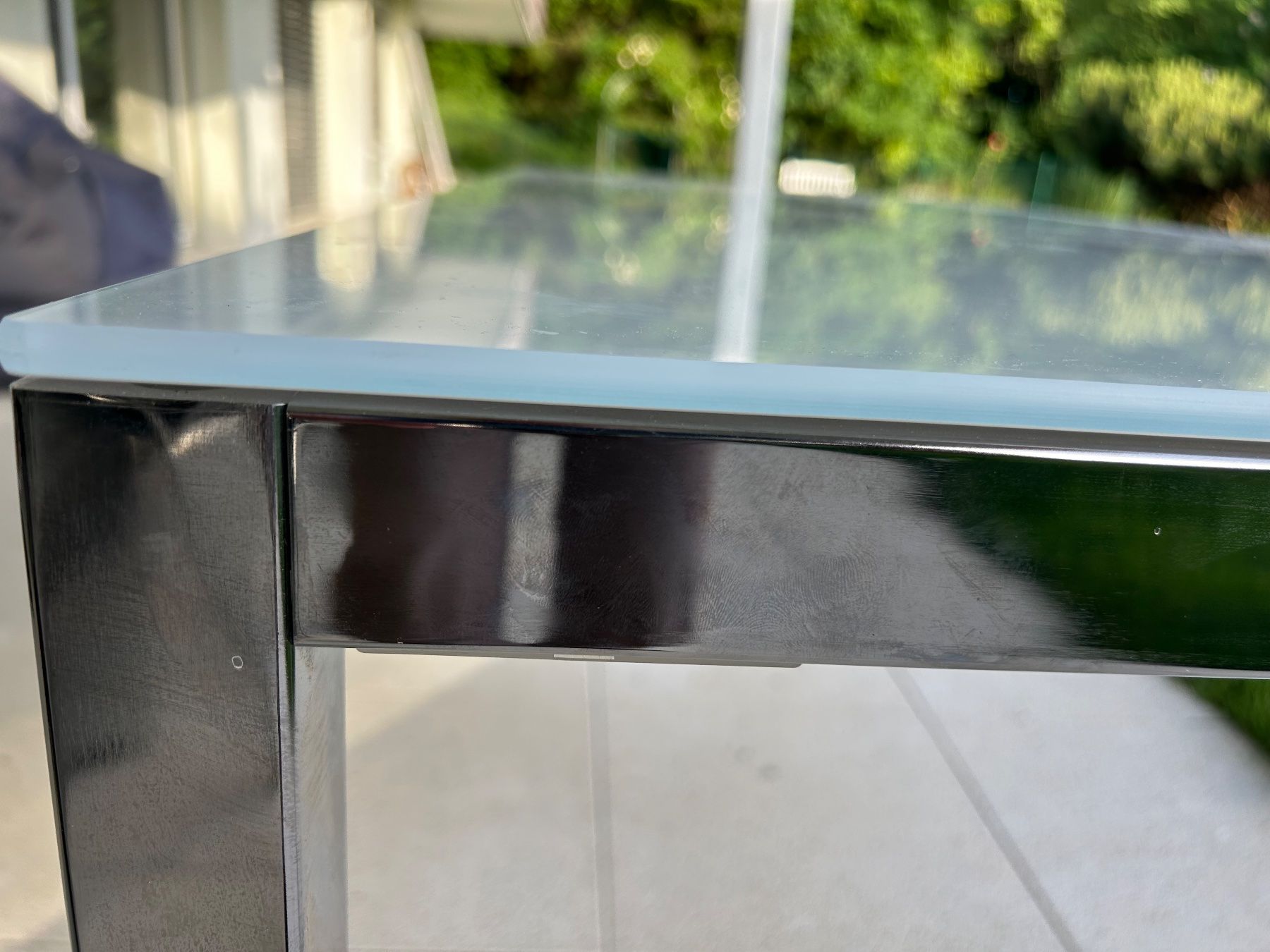Tische: Glastisch mit Metallgestell – Gebraucht aus Dottikon von chr_mv86 2