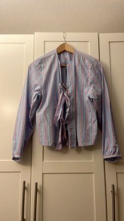 Zara Bluse, Gr. M, hellblau gestreift, Top Zustand!