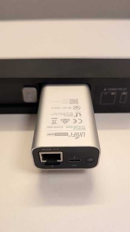 Ubiquiti Server: Ubiquiti UniFi Cloud Key Gen2 + Rackmount Kit – Usato da Seuzach venduto da mar_kwk8 1