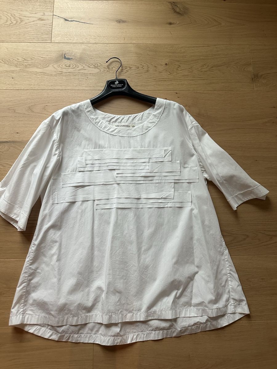 Lis Lareida Blusen: Shirtbluse Lis Lareida – Neu (gemäss Beschreibung) aus Leuk Stadt von medii1